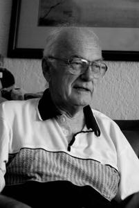 Photo of Lawrence Dausin